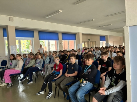 Apel podsumowujący akcje i konkursy w klasach 4–5 