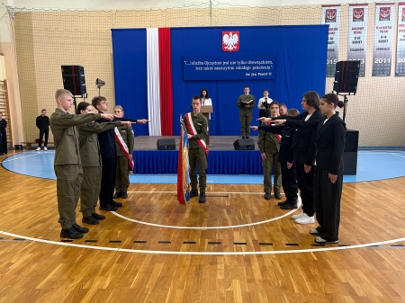 PASOWANIE KLAS I w II LICEUM OGÓLNOKSZTAŁCĄCYM